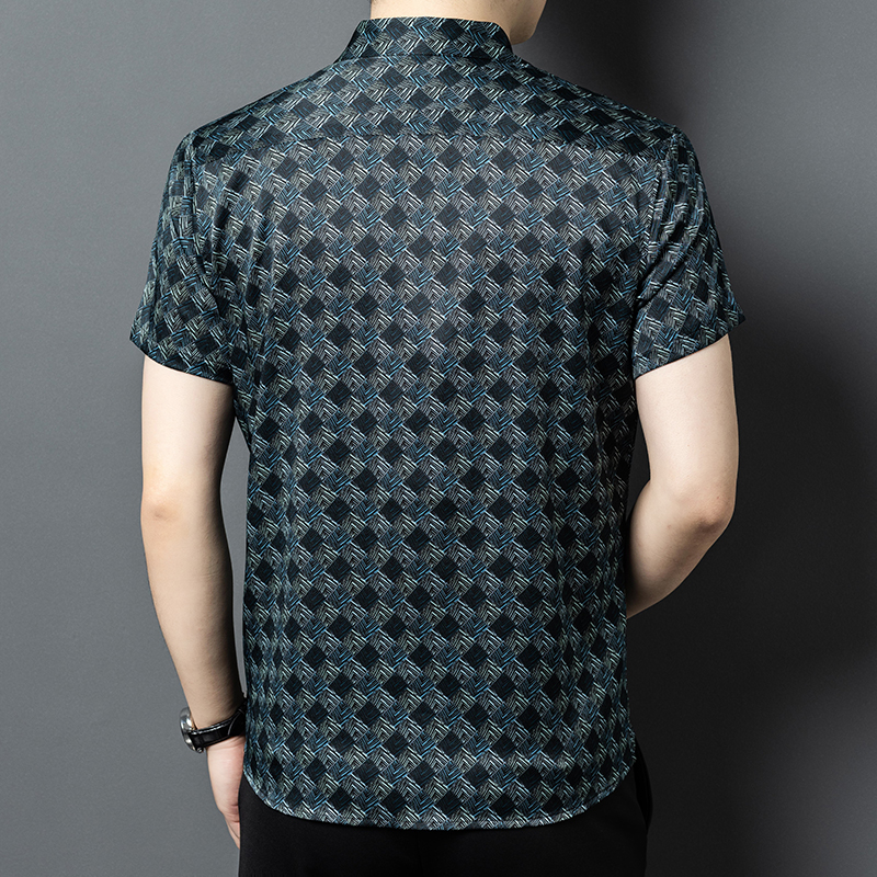 Luxurious Silk Print Shirts Fo – Luxury Skincare For Men Bewertung und Preis